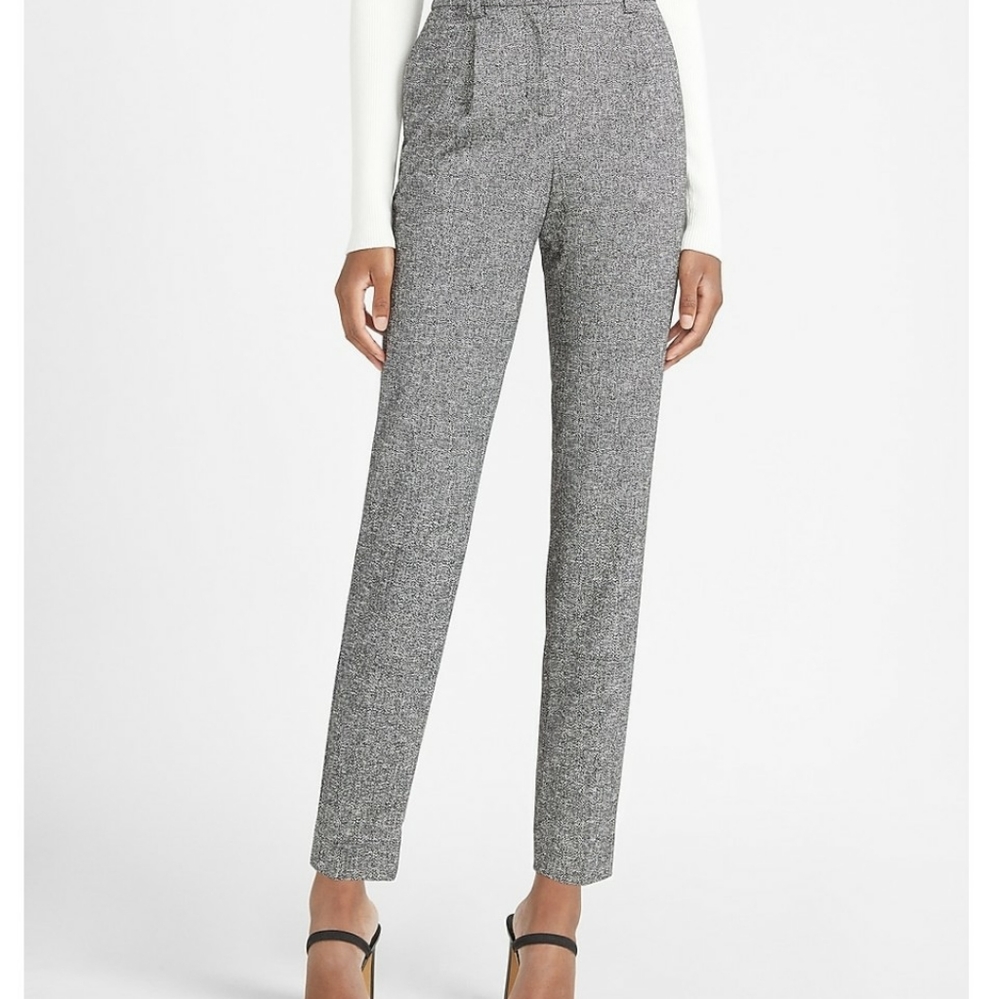 Express | High Waisted Knit Herringbone Ankle Pant | NWOT| Size: 4S (short)